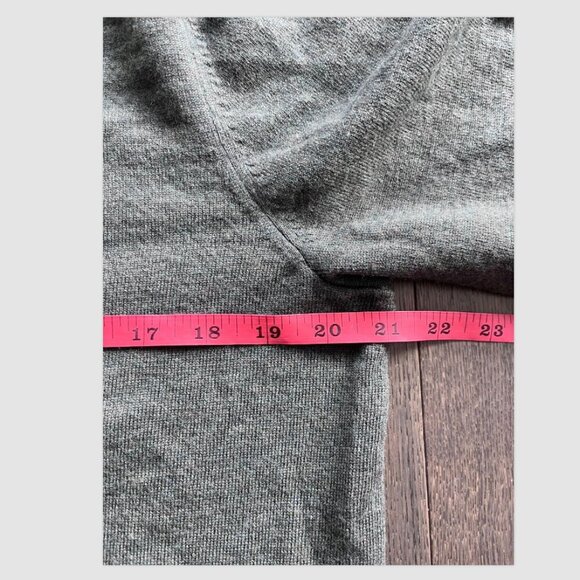 Banana Republic Italian Merino Wool Crewneck Sweater Size L Green Baruffa Knit - Picture 6 of 8